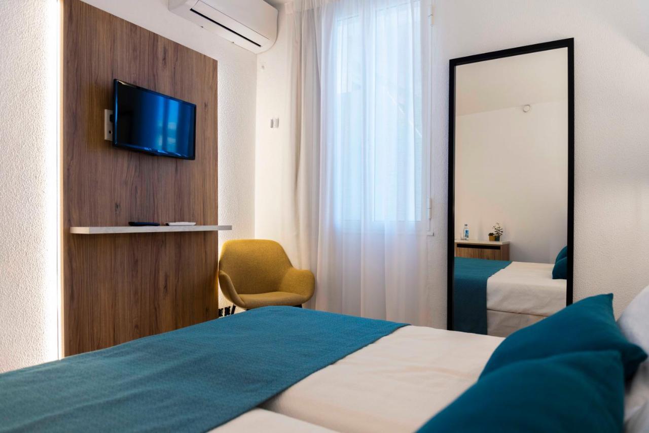 Alfons Hotel Ciutadella  Esterno foto
