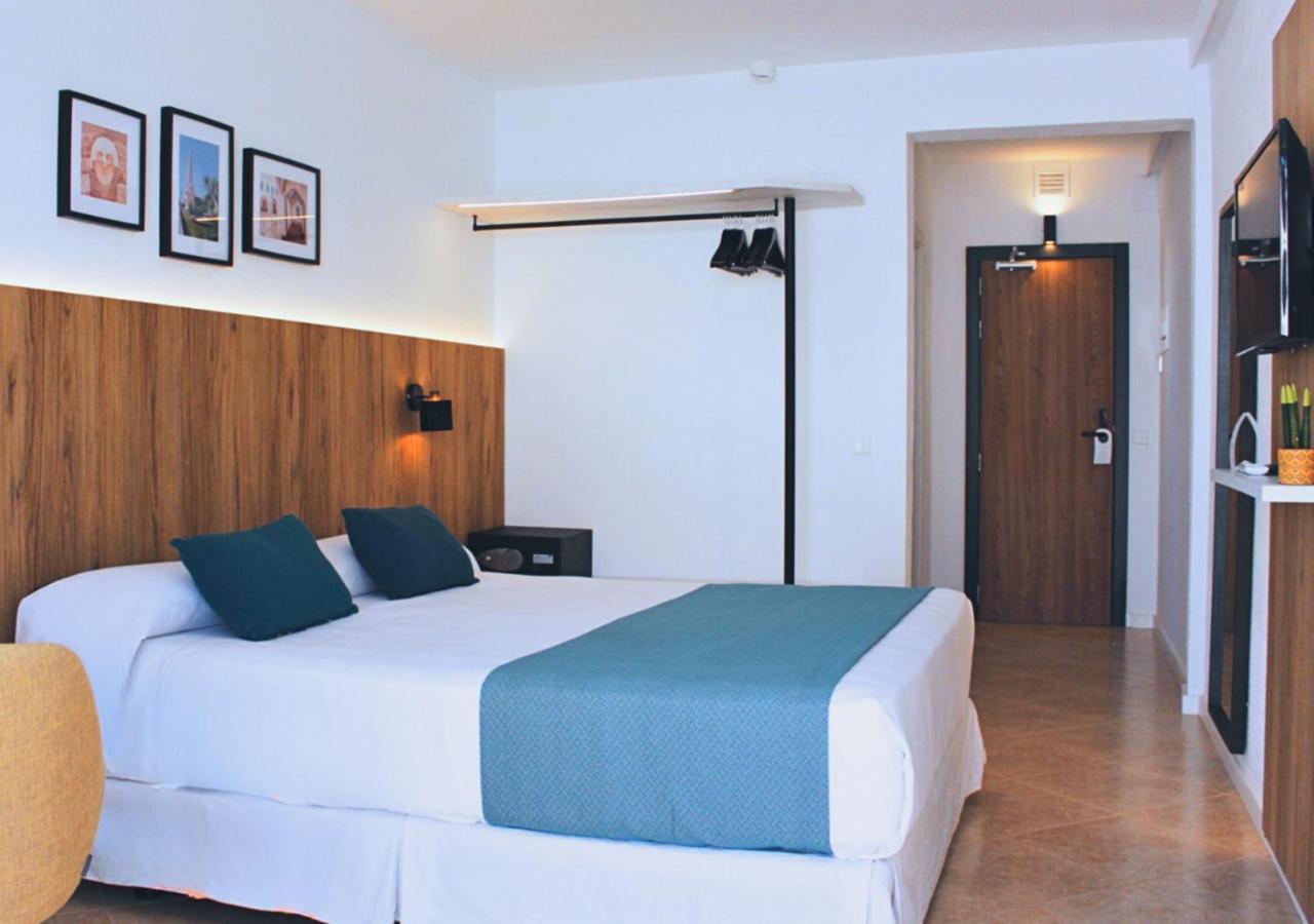 Alfons Hotel Ciutadella  Esterno foto
