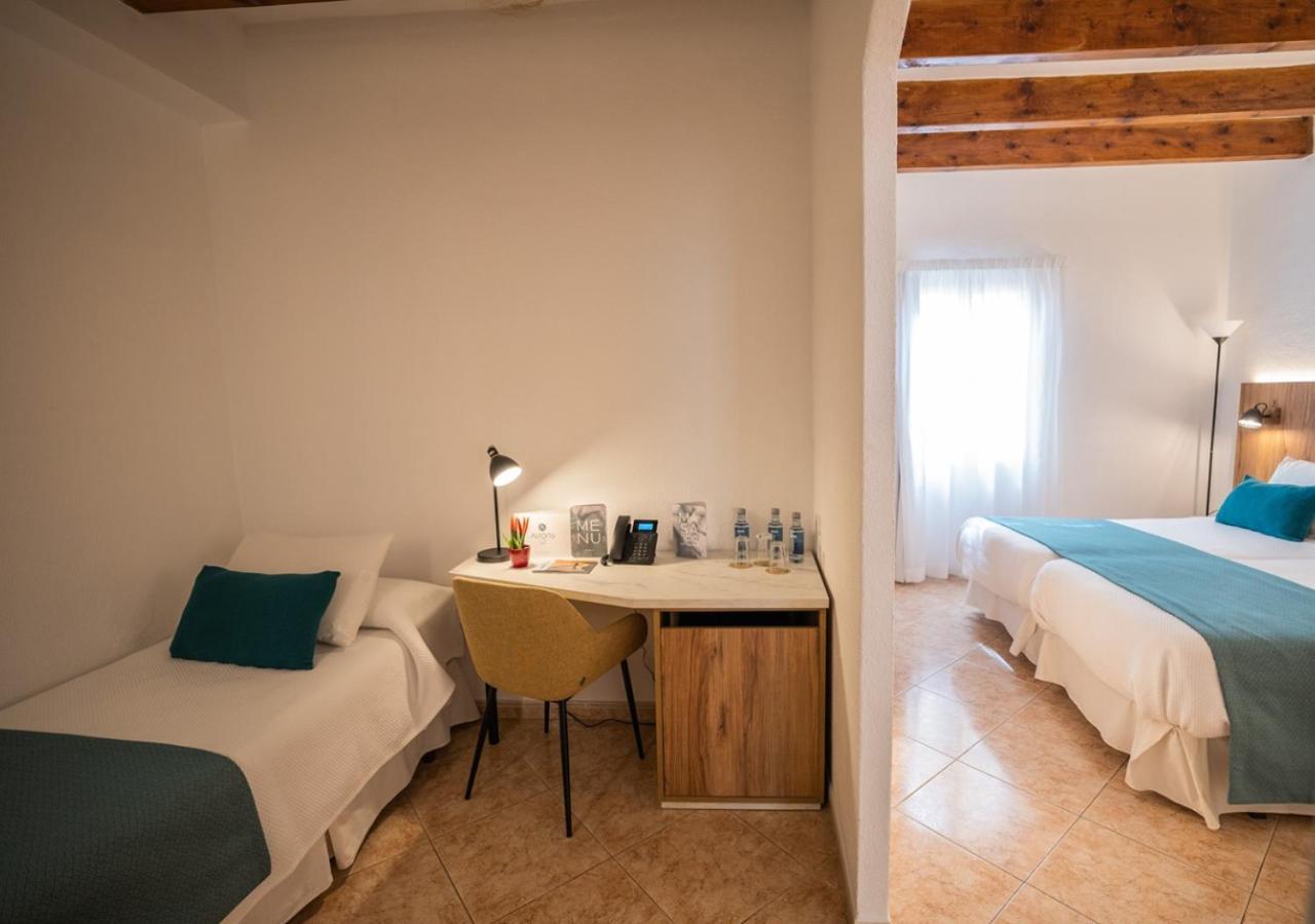 Alfons Hotel Ciutadella  Esterno foto