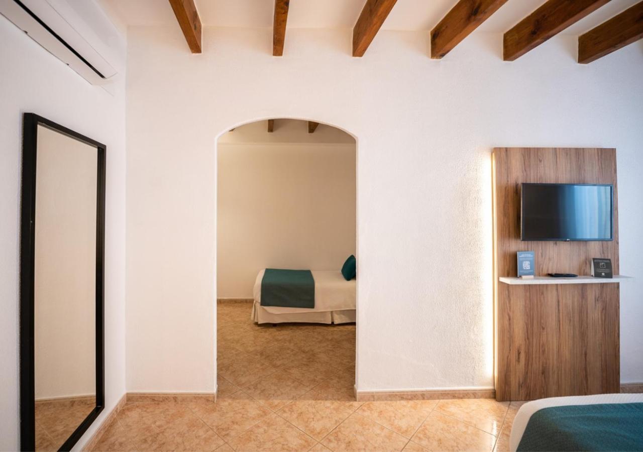 Alfons Hotel Ciutadella  Esterno foto